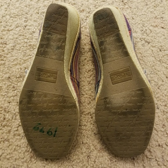 TOMS wedges - Picture 4 of 4